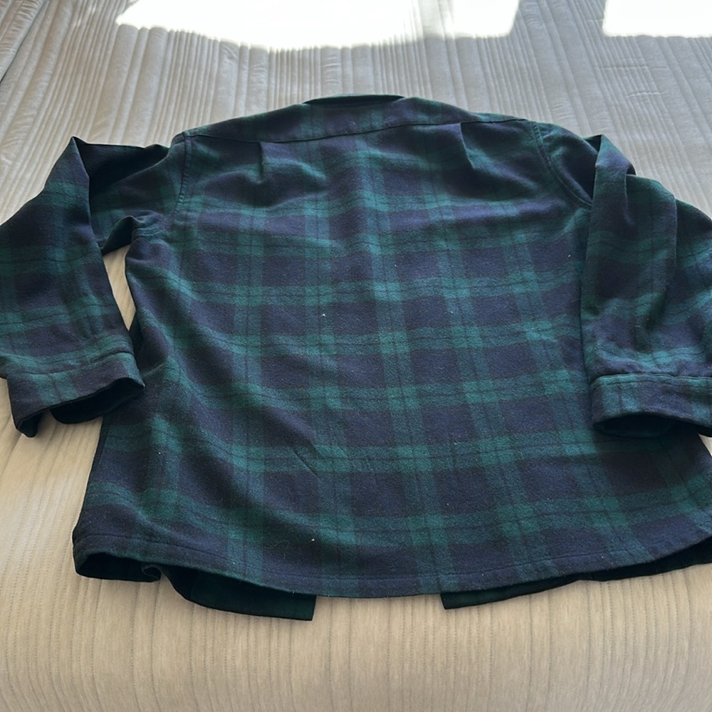 Pendleton vintage wool shirt. Loop collar flap pockets very good vtg condition - Picture 8 of 11